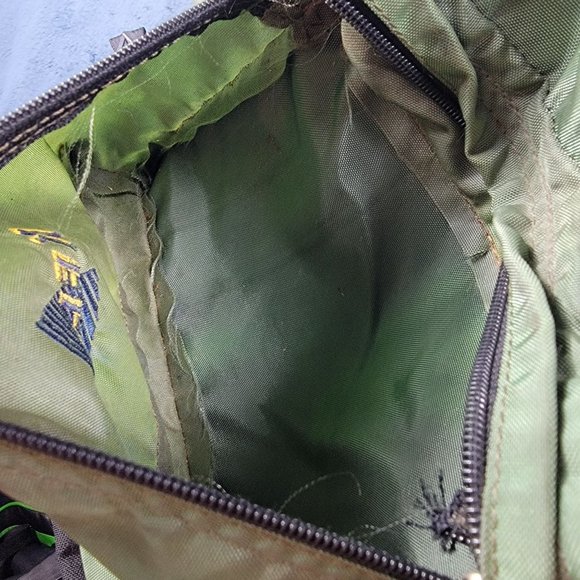 Kelty Red Wing Green Outdoor Camping Hiking Backpack Pack With Water Bottles - Picture 15 of 16